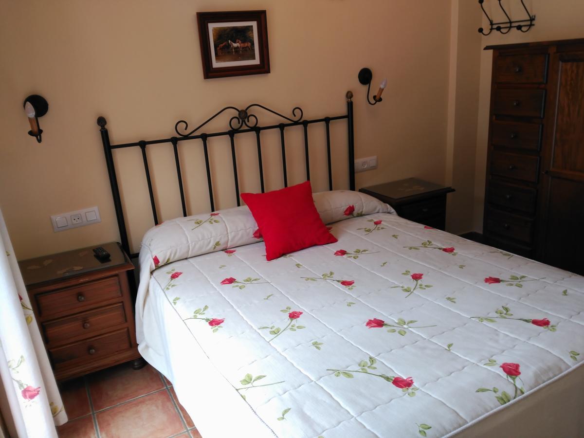 Apartamentos Valle Del Guadalquivir Arroyo Frio Exteriör bild